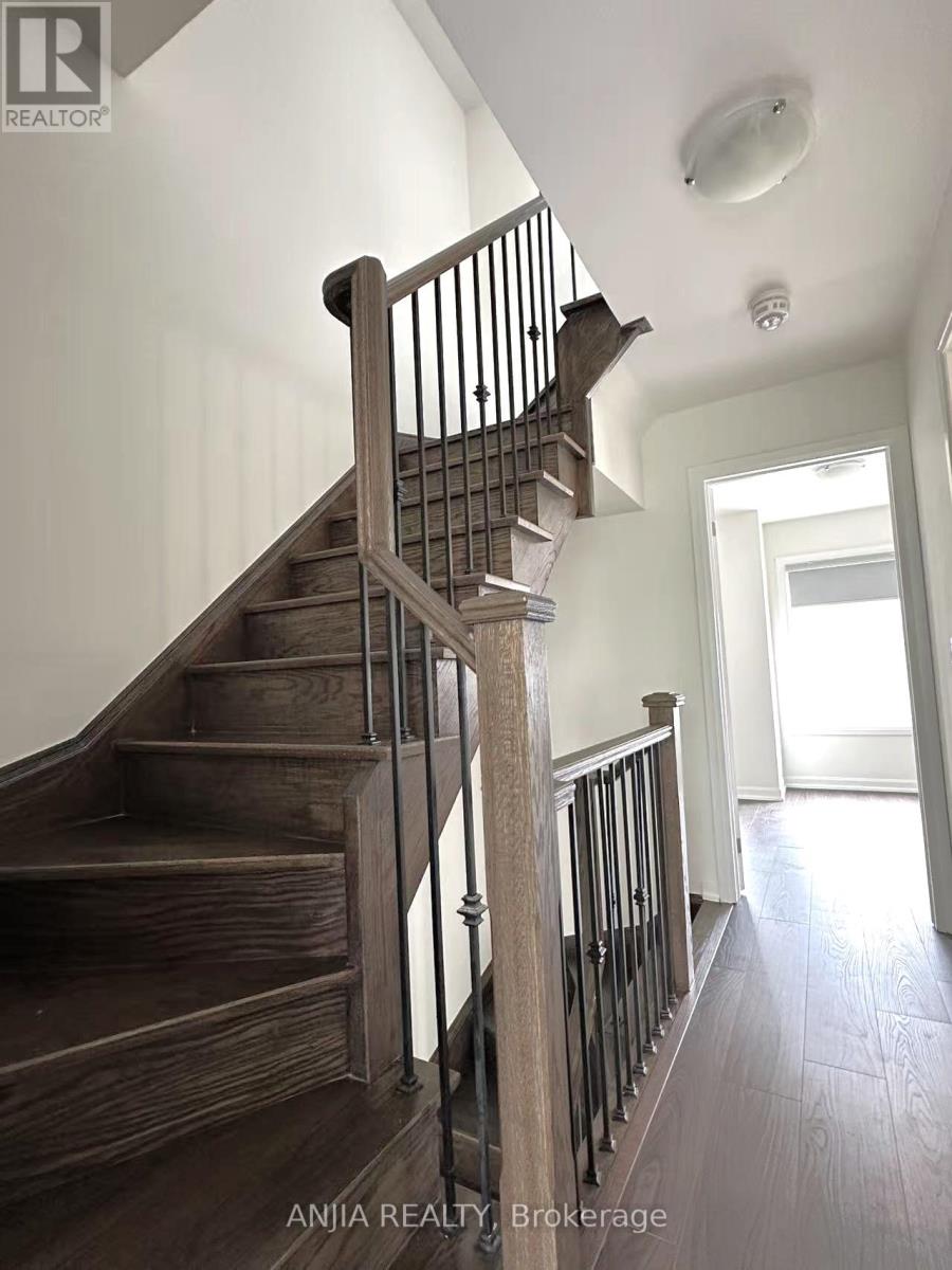 22 Frederick Tisdale Drive, Toronto, Ontario  M3K 0B2 - Photo 24 - W12296204
