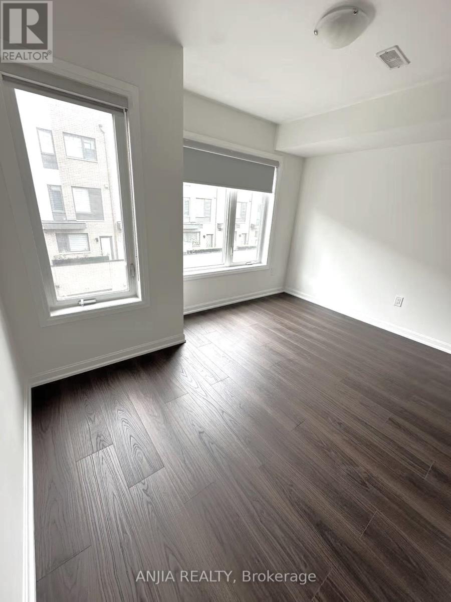 22 Frederick Tisdale Drive, Toronto, Ontario  M3K 0B2 - Photo 25 - W12296204
