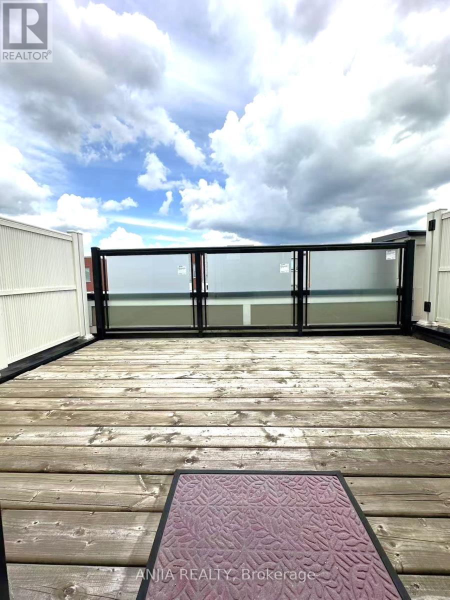 22 Frederick Tisdale Drive, Toronto, Ontario  M3K 0B2 - Photo 29 - W12296204