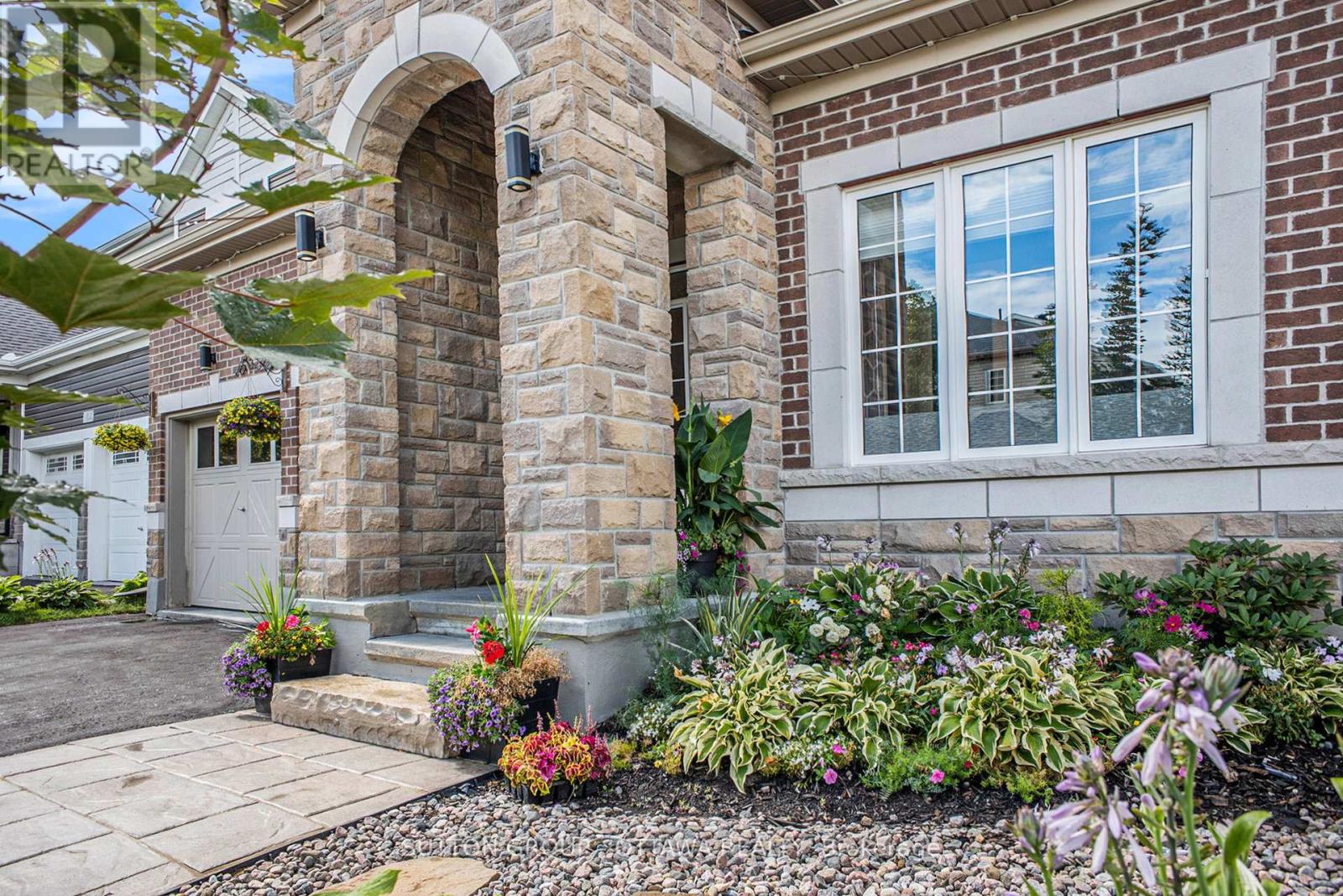 156 Asper Trail Circle N, Ottawa, Ontario  K2M 2T6 - Photo 2 - X12296211