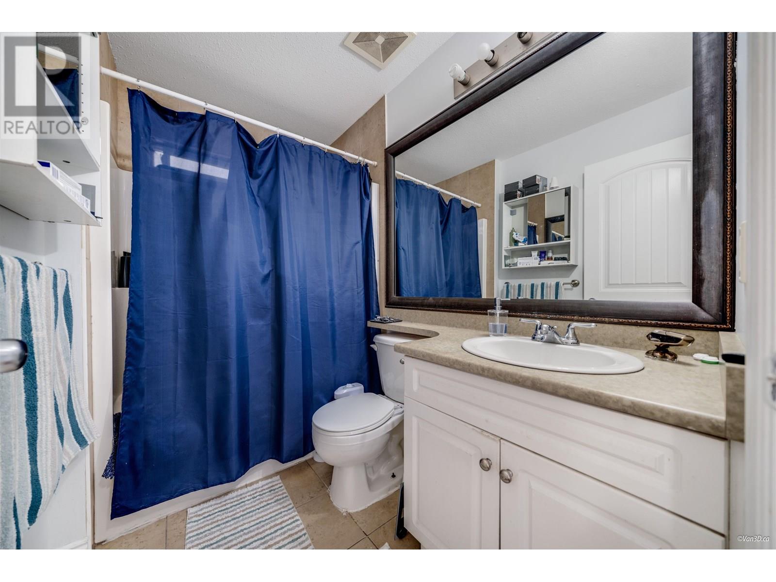 Listing Picture 25 of 32 : 22171 WESTMINSTER HIGHWAY, Richmond / 烈治文 - 魯藝地產 Yvonne Lu Group - MLS Medallion Club Member