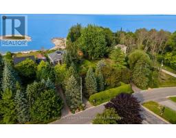 19 Georgian Manor Drive, Collingwood, Ca