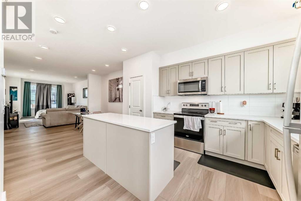 Property at 200 Belmont Way SW image 5