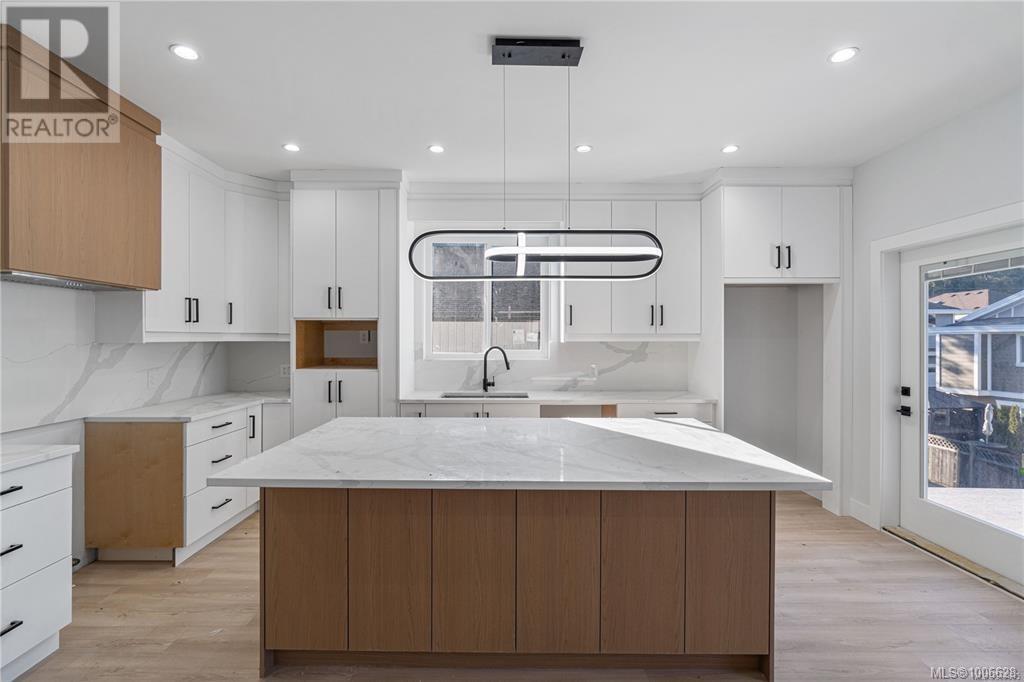 5113 Williamson Rd, Nanaimo, British Columbia