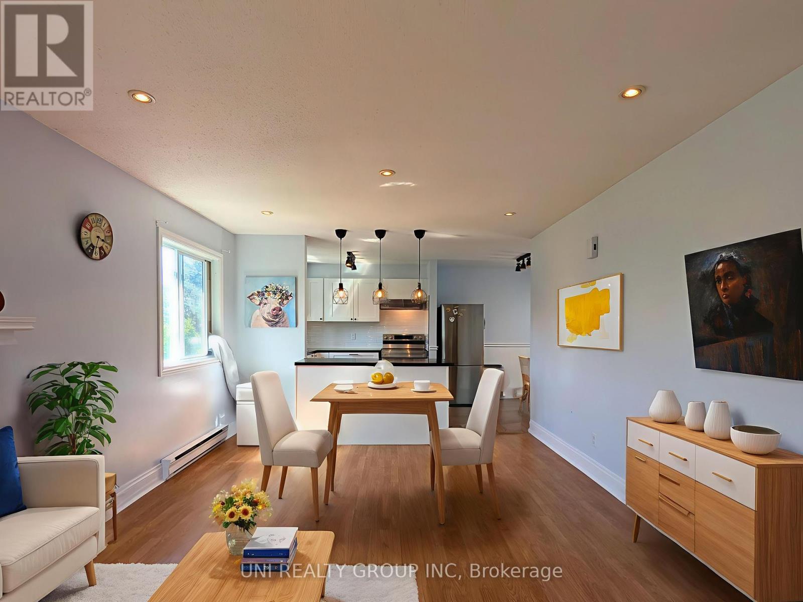120 Castlegreen Private, Ottawa, Ontario  K1T 3N2 - Photo 15 - X12296300