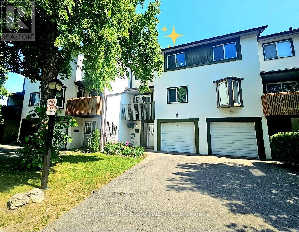 Property at 40 - 2651 AQUITAINE AVENUE image 1