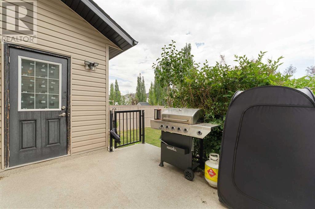 166 Hillcrest Circle Sw, Airdrie, Alberta  T4B 0Y5 - Photo 36 - A2236945