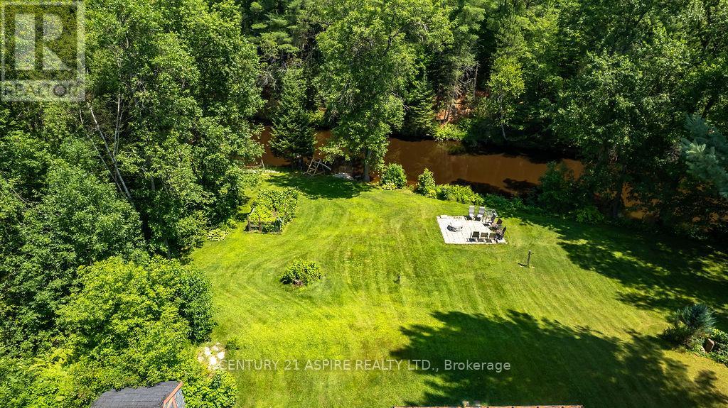 539 Schwan Road, Laurentian Valley, Ontario  K8A 6W8 - Photo 31 - X12293034