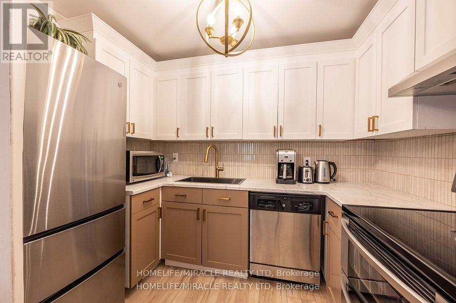1 Givins Street, Toronto, Ontario  M6J 2X5 - Photo 7 - C12296332