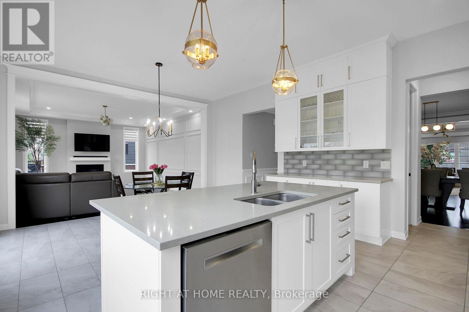 42 Conch Way, Ottawa, Ontario  K4M 0M4 - Photo 19 - X12280859