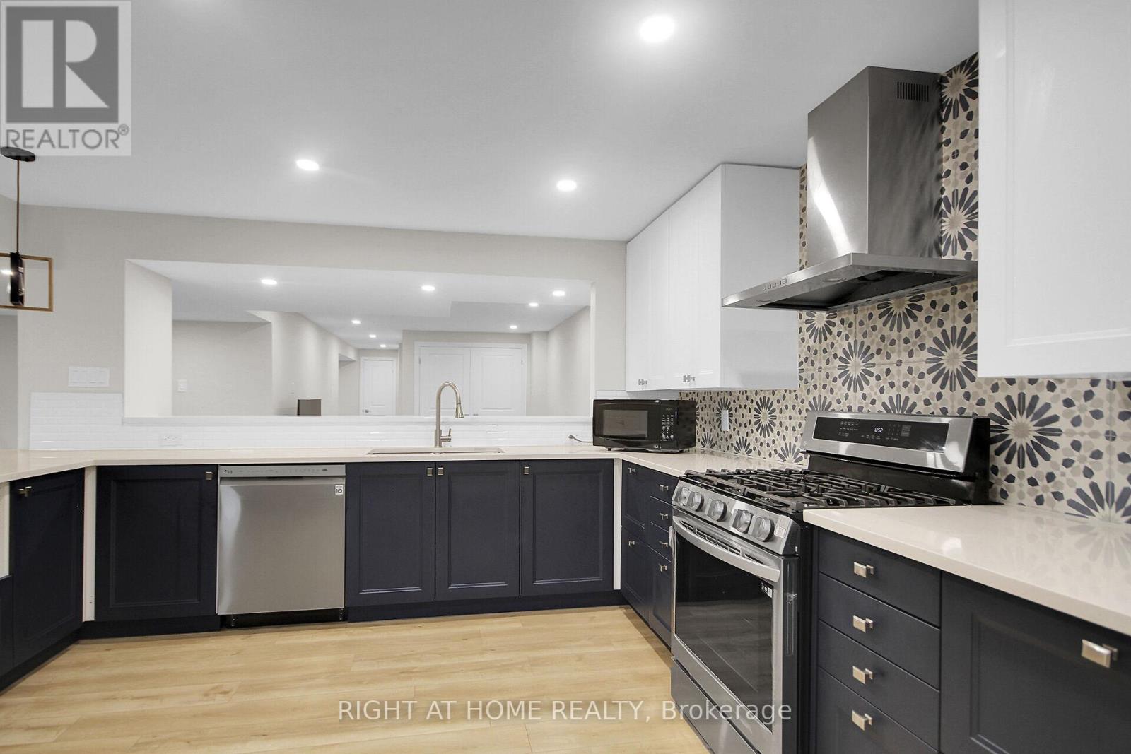 42 Conch Way, Ottawa, Ontario  K4M 0M4 - Photo 43 - X12280859