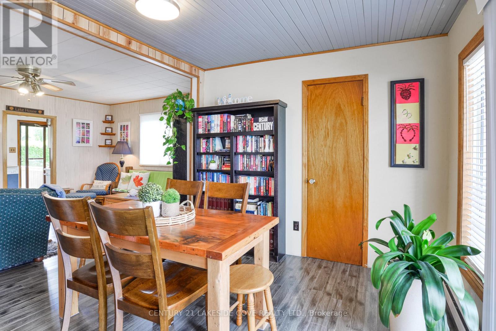 2730 Lone Birch Trail N, Ramara, Ontario  L0K 1B0 - Photo 6 - S12296338