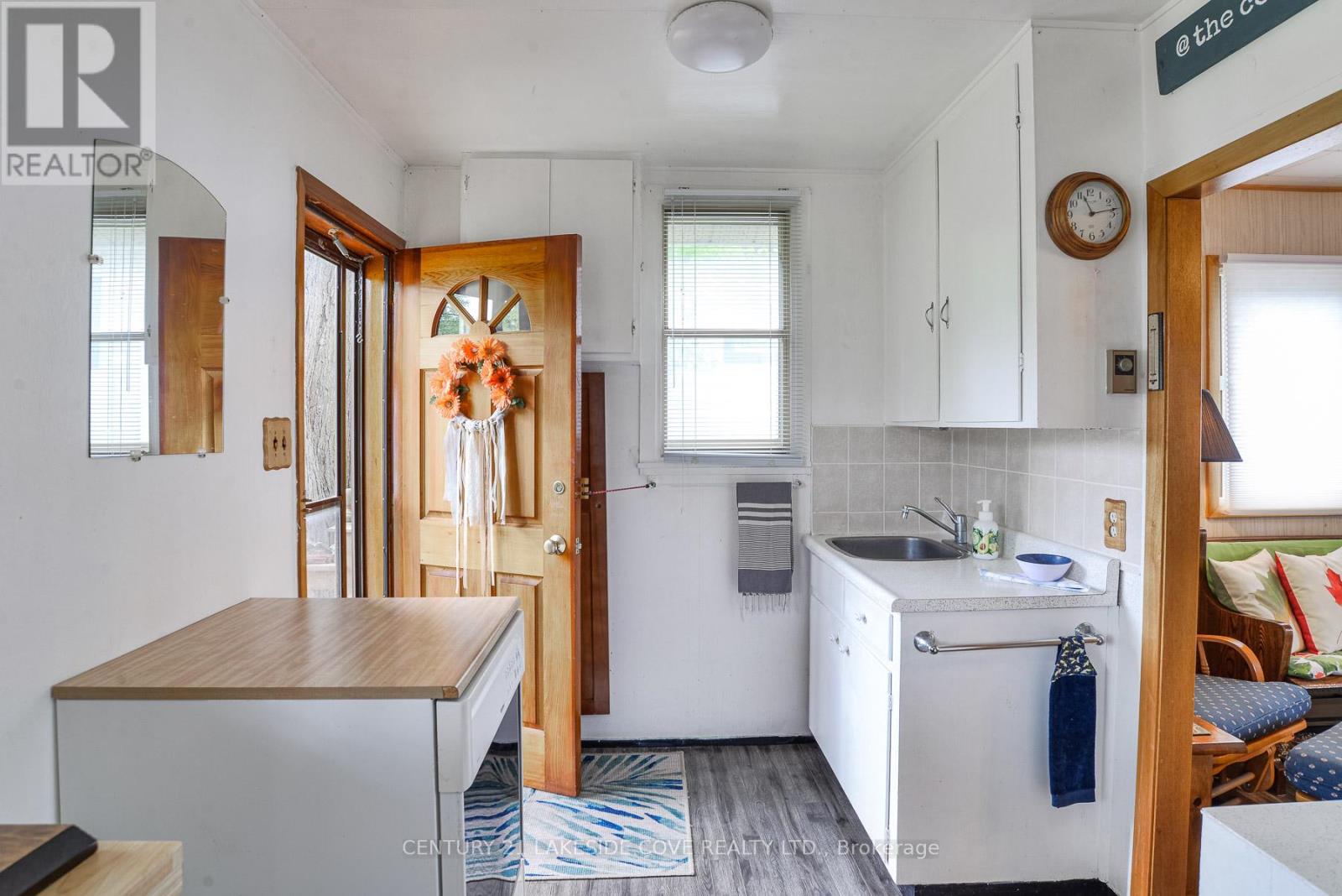 2730 Lone Birch Trail N, Ramara, Ontario  L0K 1B0 - Photo 7 - S12296338