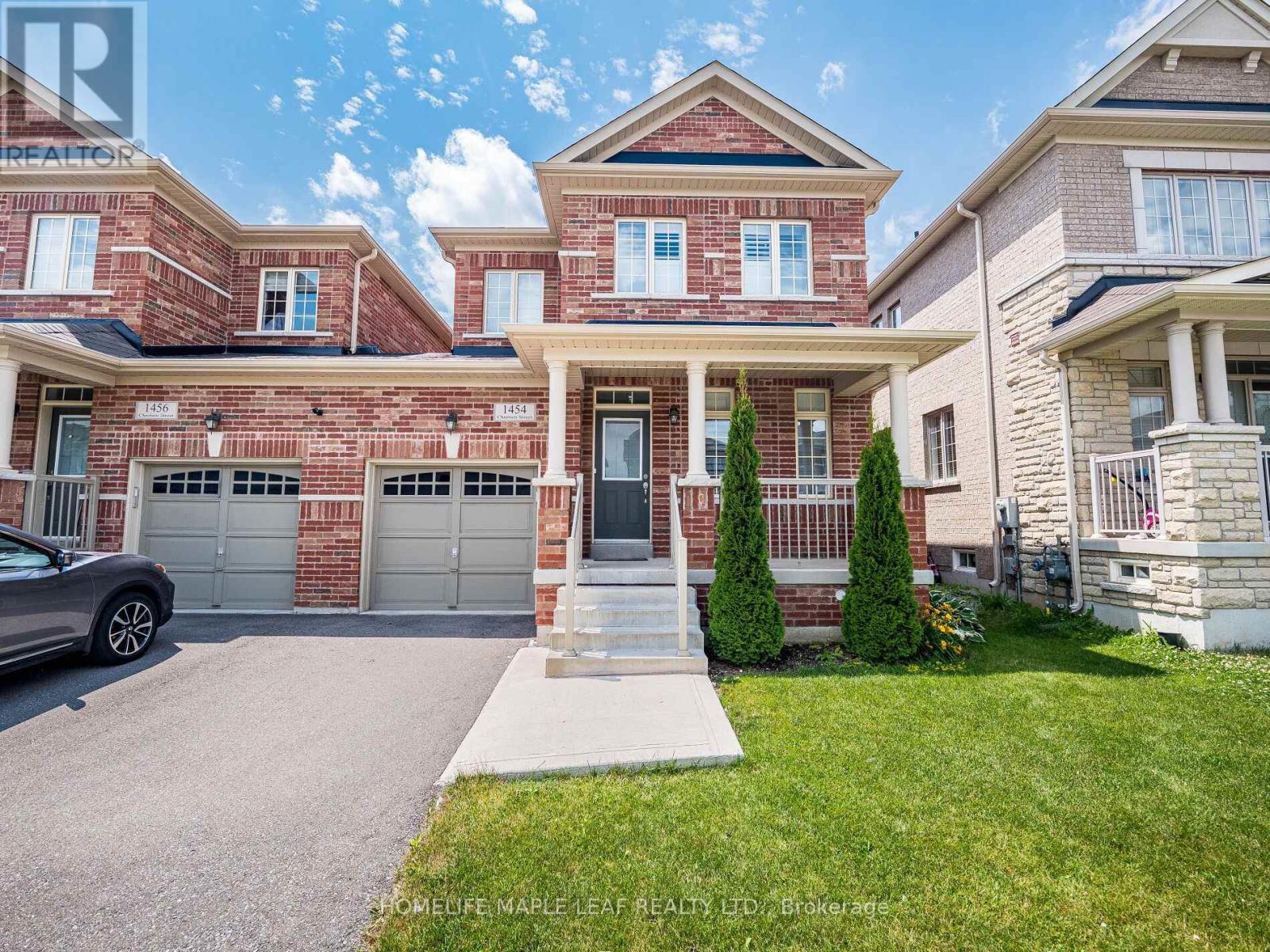 Property at 1454 CHRETIEN STREET image 1