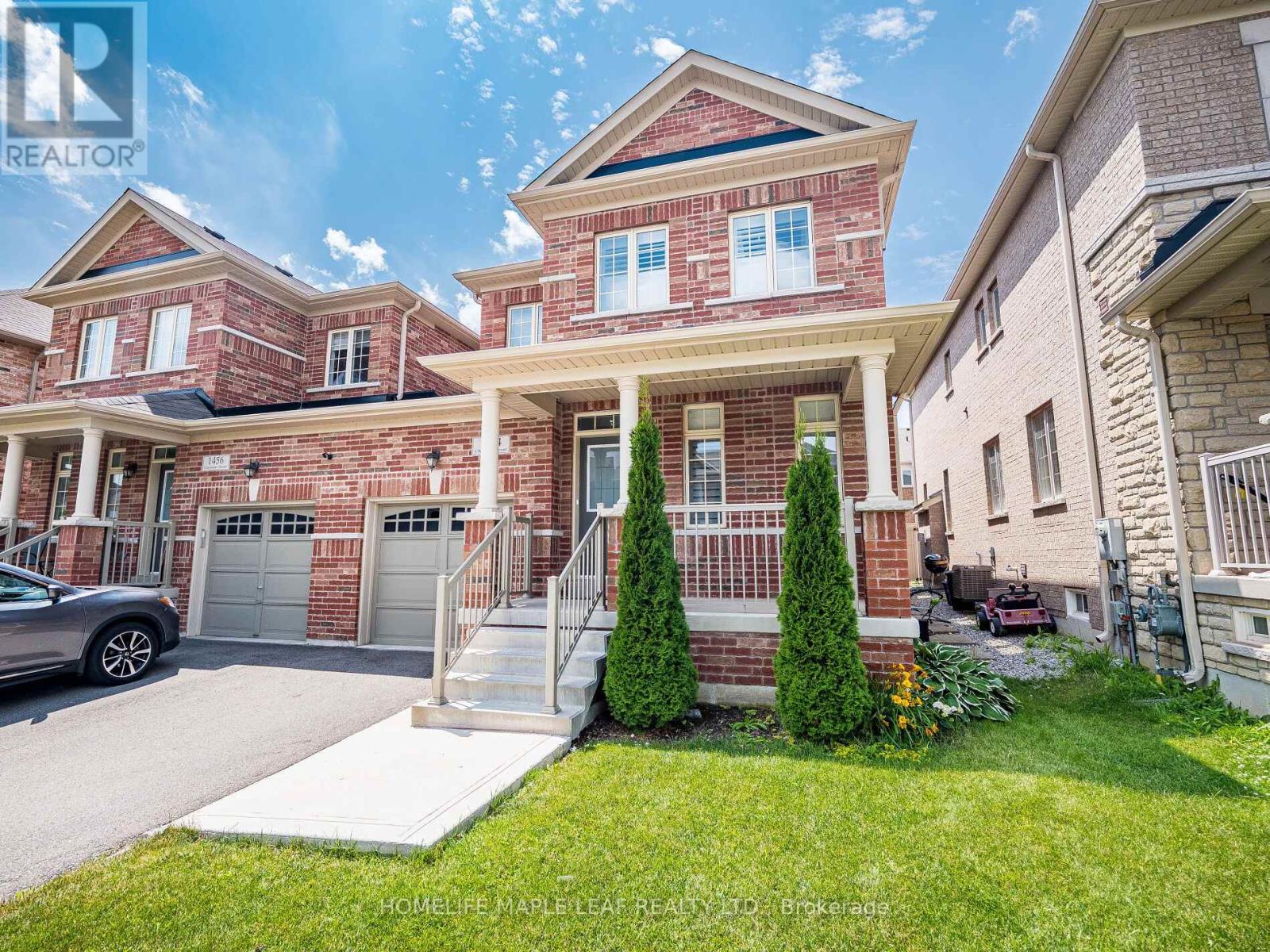 Property at 1454 CHRETIEN STREET image 3