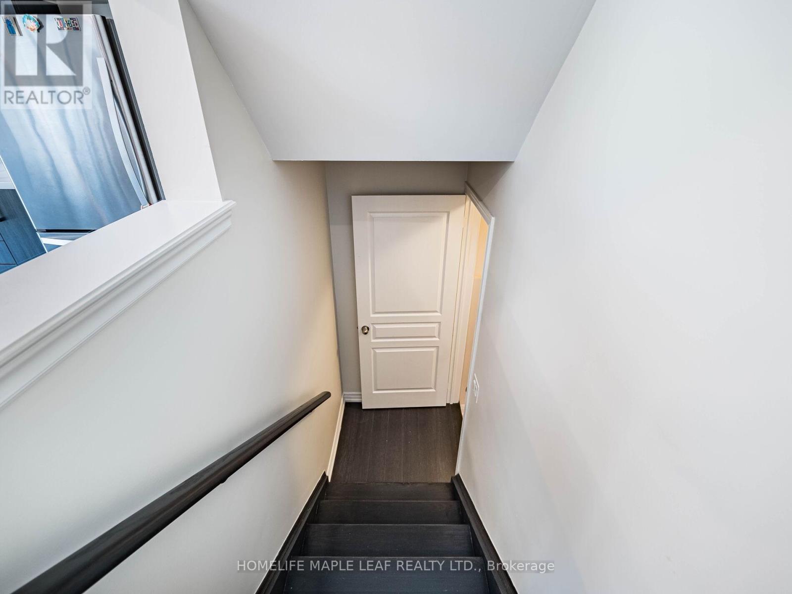 1454 Chretien Street, Milton, Ontario  L9E 1J1 - Photo 36 - W12296342