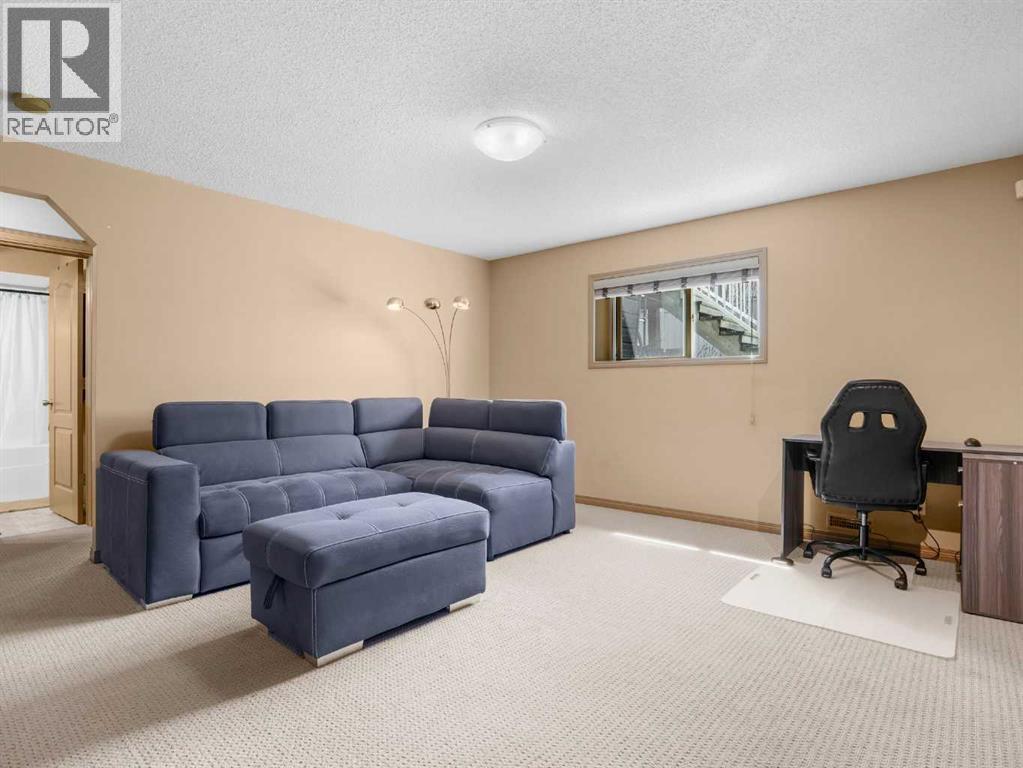 126 Kincora Park Nw, Calgary, Alberta  T3R 1L6 - Photo 26 - A2222497