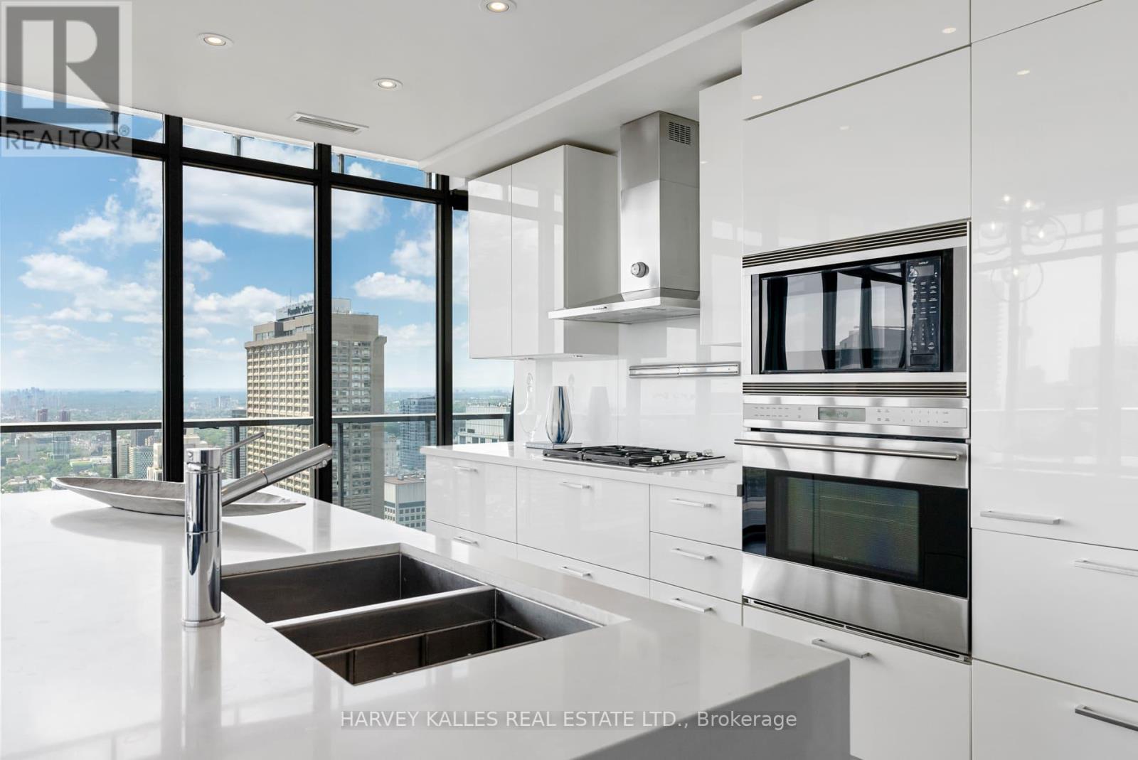 Ph4503 - 33 Charles Street E, Toronto, Ontario  M4Y 1R9 - Photo 14 - C12296353