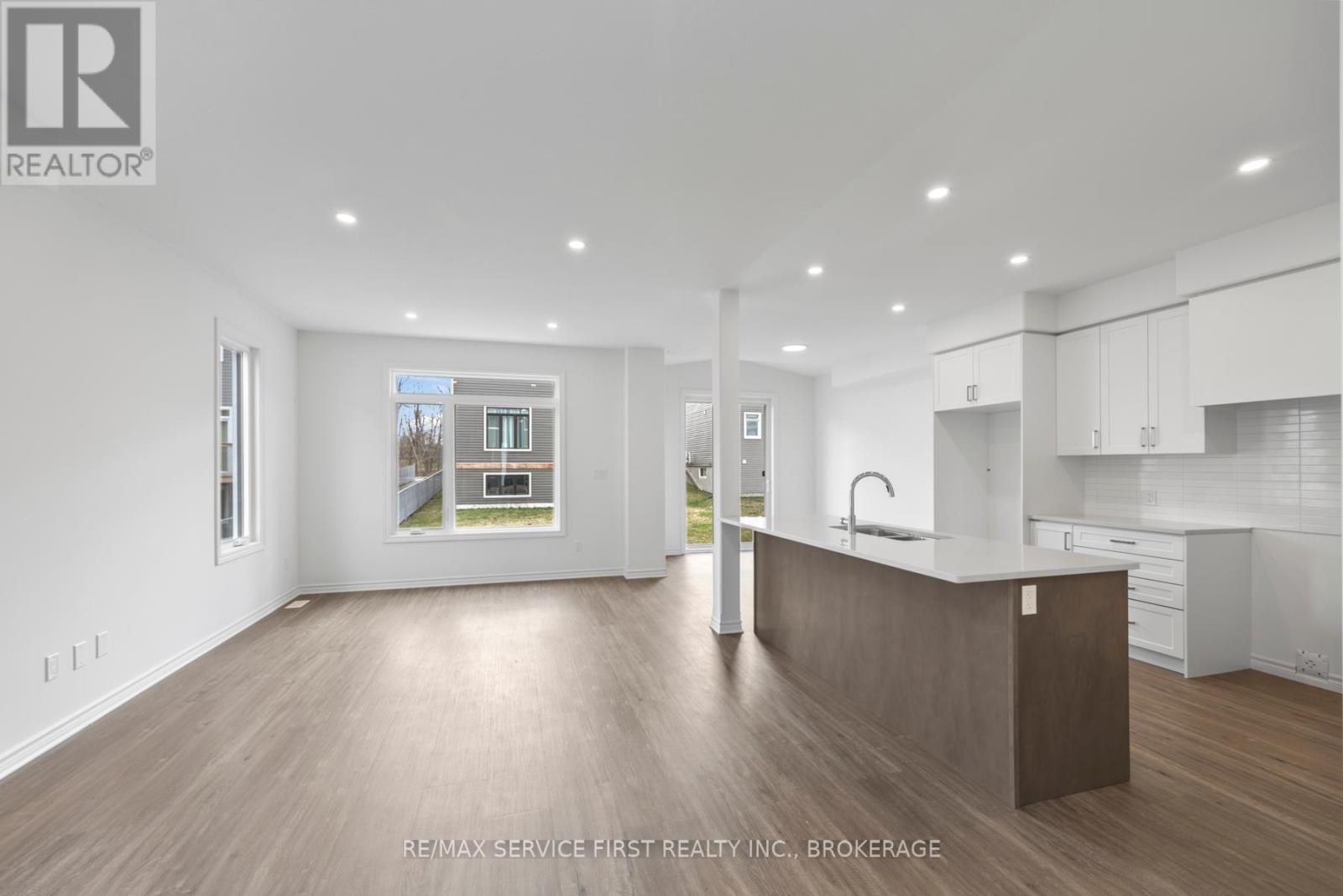 E71 - 1325 Turnbull Way, Kingston, Ontario  K7P 0T6 - Photo 14 - X12296368