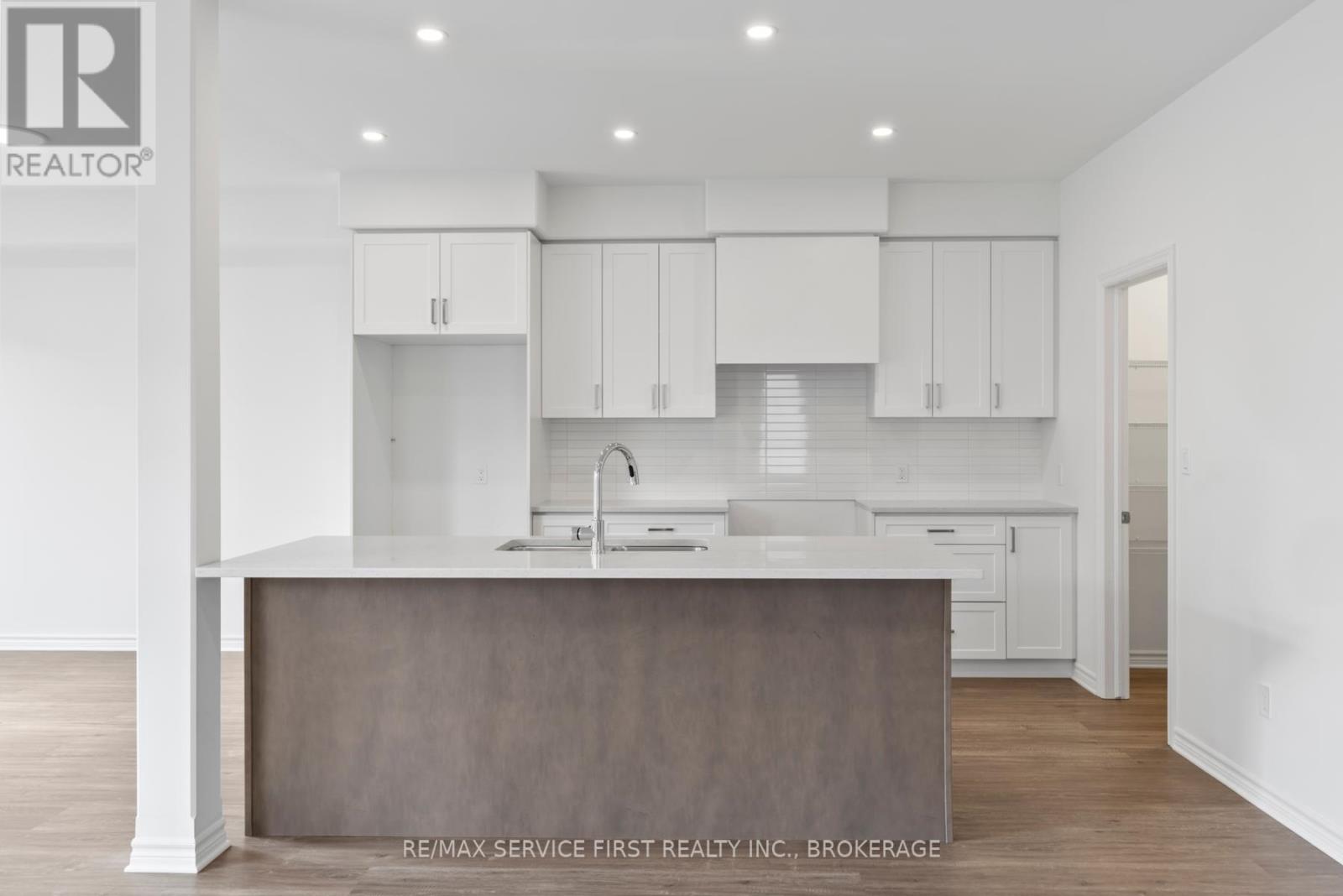 E71 - 1325 Turnbull Way, Kingston, Ontario  K7P 0T6 - Photo 17 - X12296368