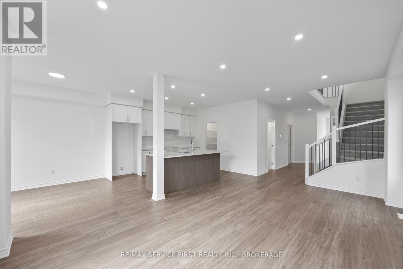 E71 - 1325 Turnbull Way, Kingston, Ontario  K7P 0T6 - Photo 18 - X12296368