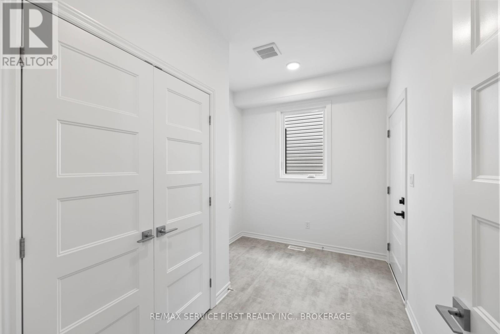 E71 - 1325 Turnbull Way, Kingston, Ontario  K7P 0T6 - Photo 28 - X12296368