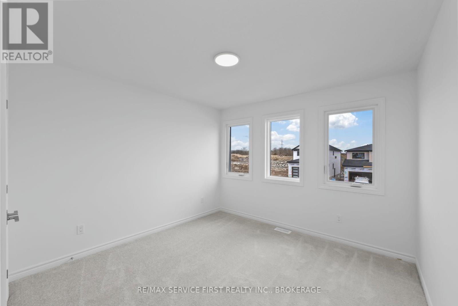 E71 - 1325 Turnbull Way, Kingston, Ontario  K7P 0T6 - Photo 34 - X12296368