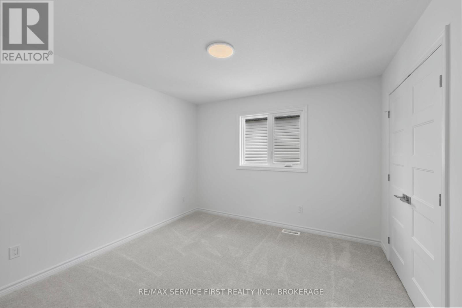 E71 - 1325 Turnbull Way, Kingston, Ontario  K7P 0T6 - Photo 37 - X12296368