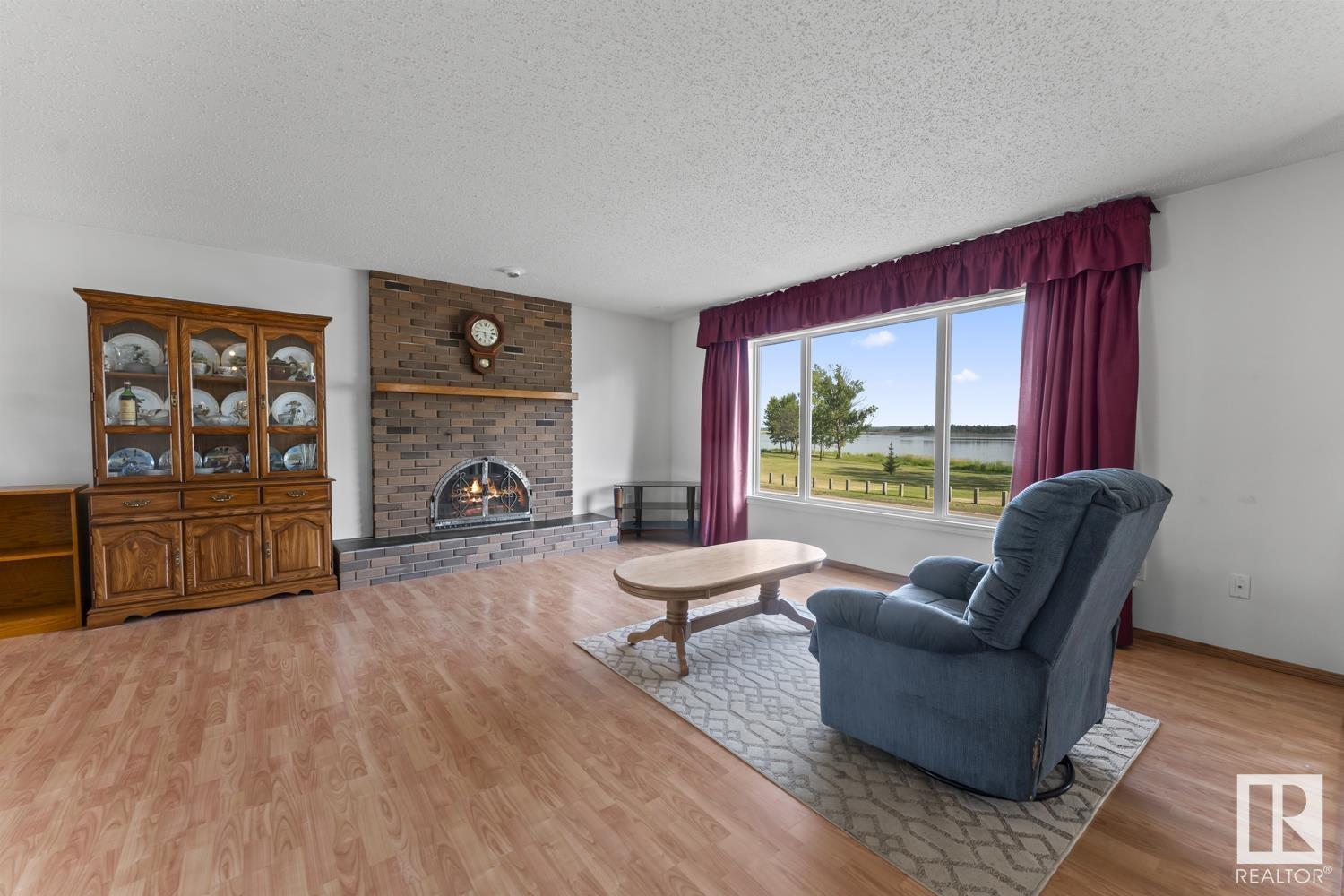4709 Lakeshore Dr, Bonnyville Town, Alberta  T9N 1P9 - Photo 12 - E4448825