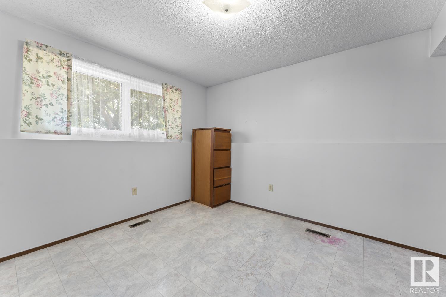 4709 Lakeshore Dr, Bonnyville Town, Alberta  T9N 1P9 - Photo 30 - E4448825