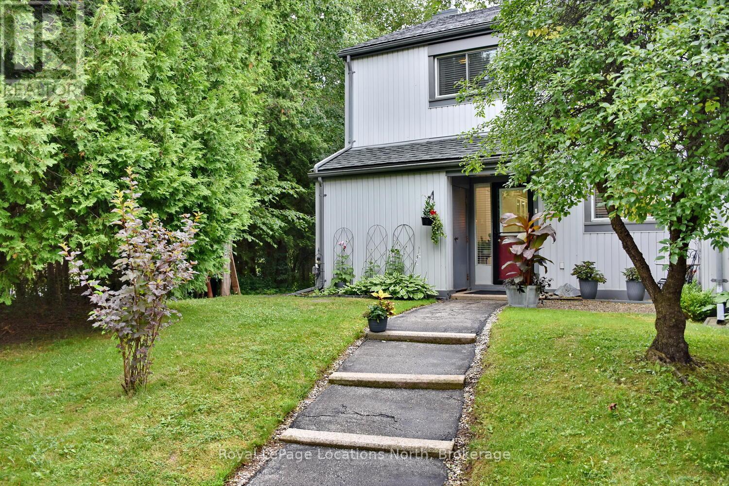 401 - 12 Dawson Drive, Collingwood, Ontario  L9Y 5B4 - Photo 4 - S12294663