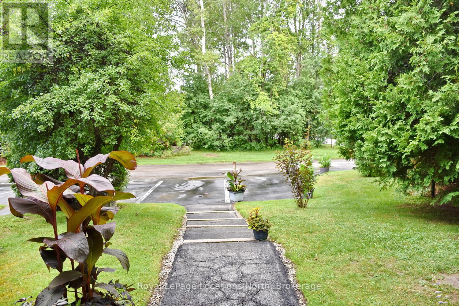 401 - 12 Dawson Drive, Collingwood, Ontario  L9Y 5B4 - Photo 7 - S12294663