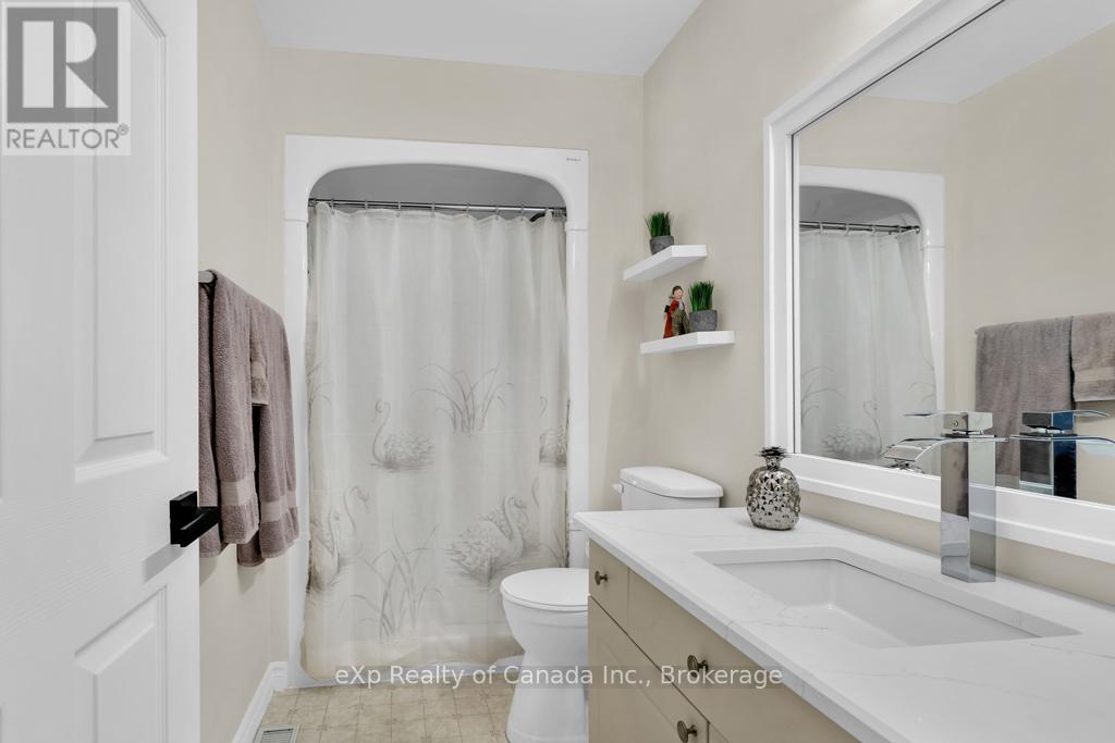 124 Wilson Avenue, Tillsonburg, Ontario  N4G 5T3 - Photo 22 - X12280642