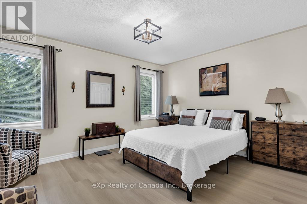 124 Wilson Avenue, Tillsonburg, Ontario  N4G 5T3 - Photo 20 - X12280642