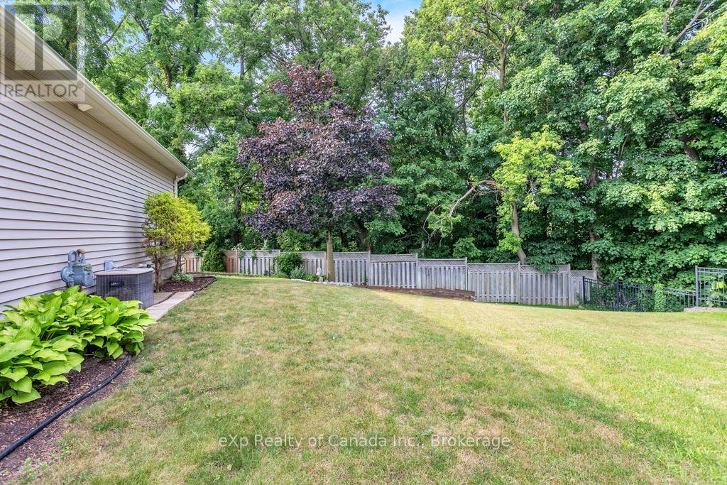 124 Wilson Avenue, Tillsonburg, Ontario  N4G 5T3 - Photo 29 - X12280642