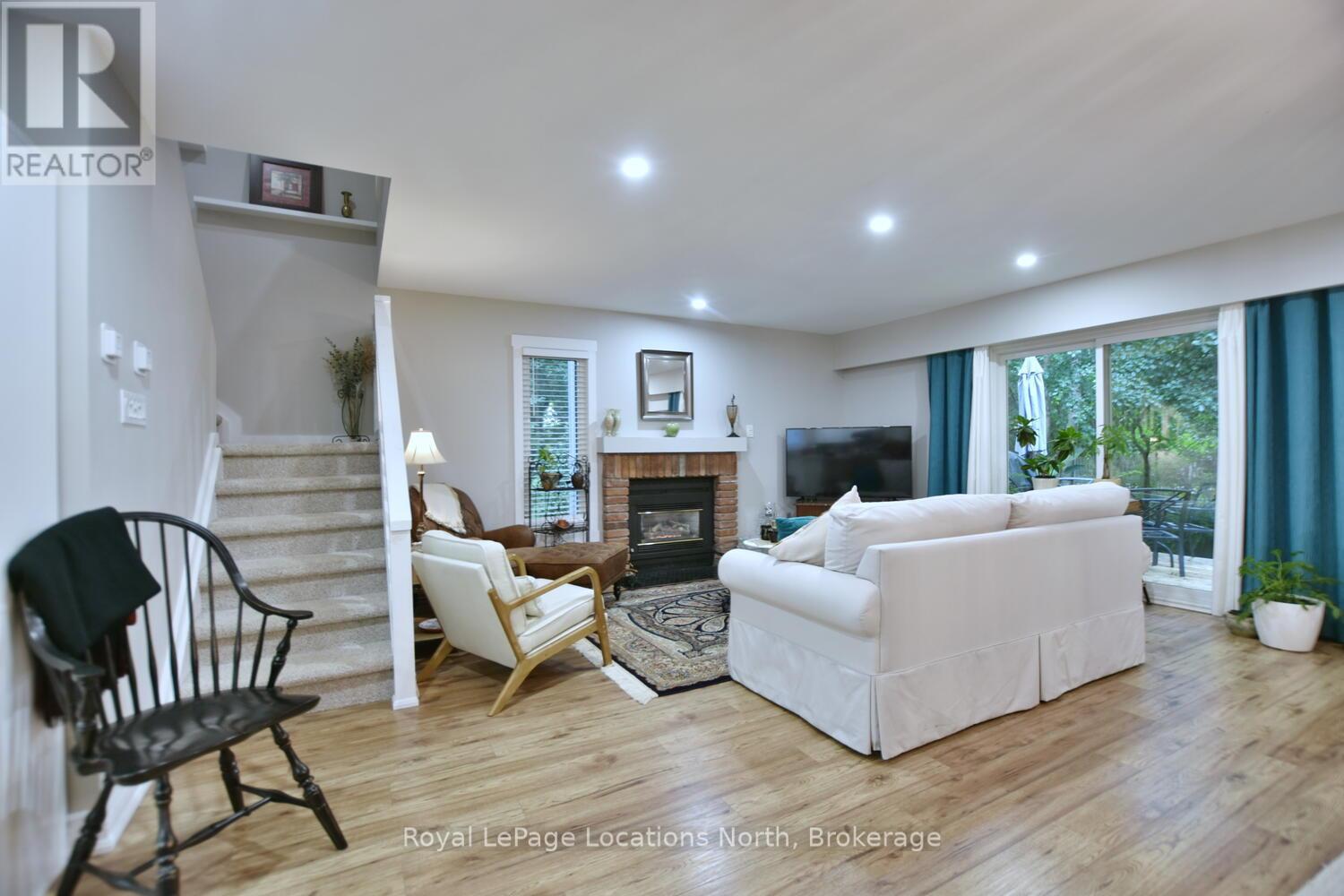 401 - 12 Dawson Drive, Collingwood, Ontario  L9Y 5B4 - Photo 25 - S12294663