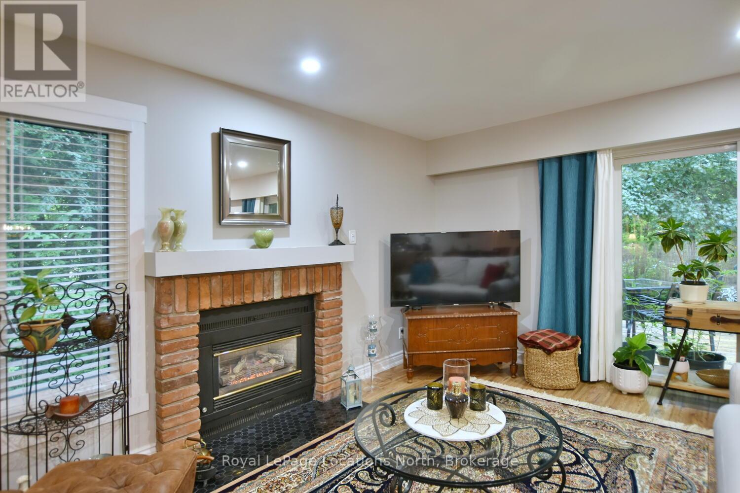 401 - 12 Dawson Drive, Collingwood, Ontario  L9Y 5B4 - Photo 33 - S12294663