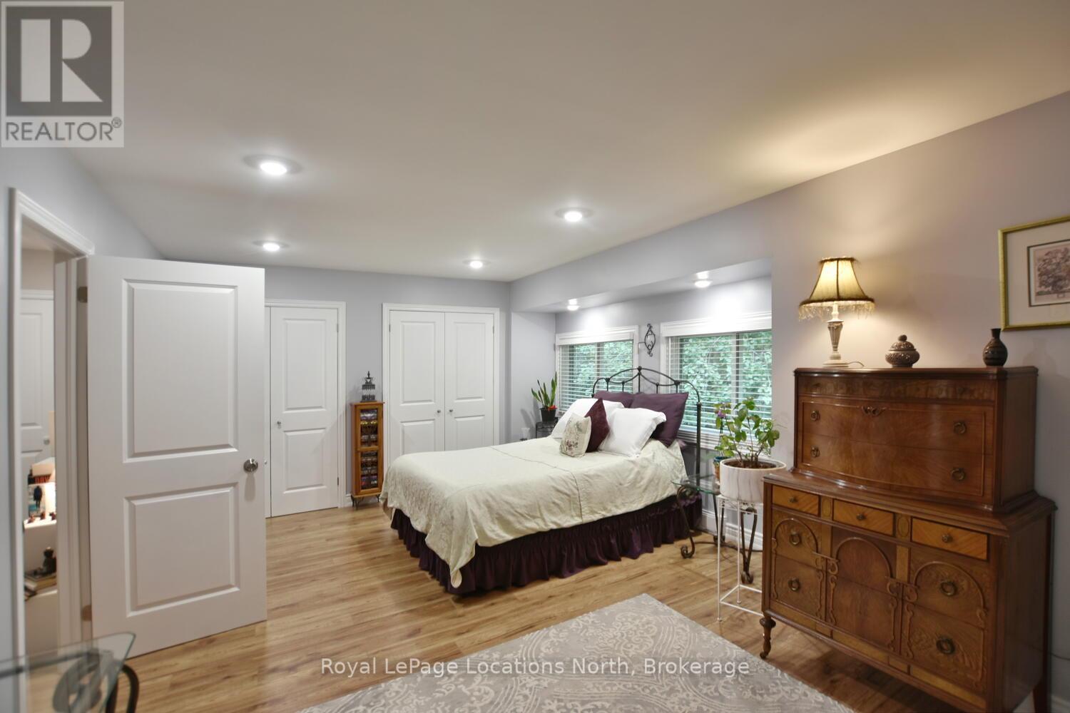 401 - 12 Dawson Drive, Collingwood, Ontario  L9Y 5B4 - Photo 37 - S12294663