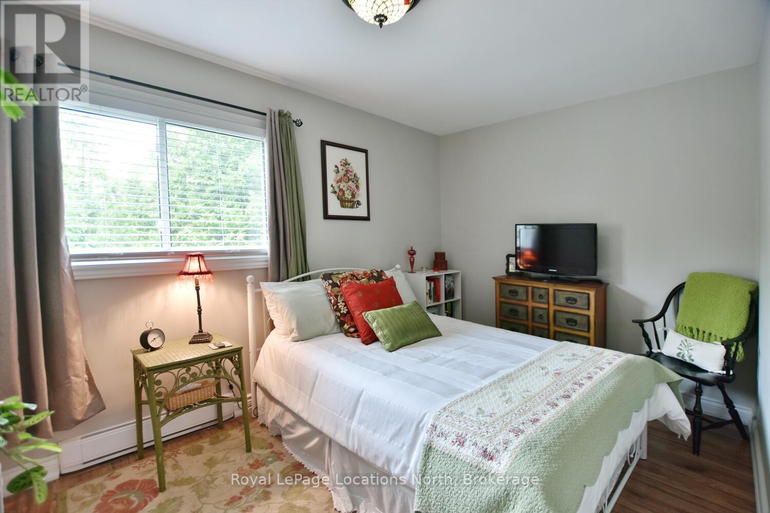 401 - 12 Dawson Drive, Collingwood, Ontario  L9Y 5B4 - Photo 43 - S12294663