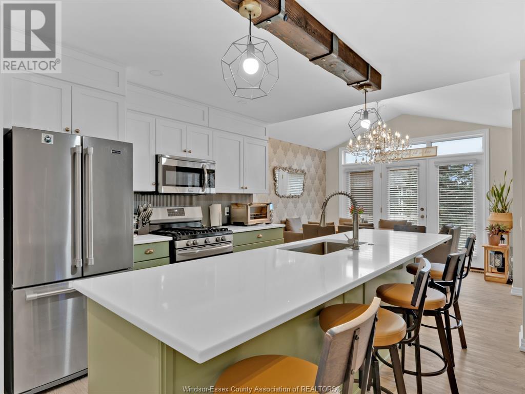 Property at 132 PRINCE ALBERT STREET North image 5