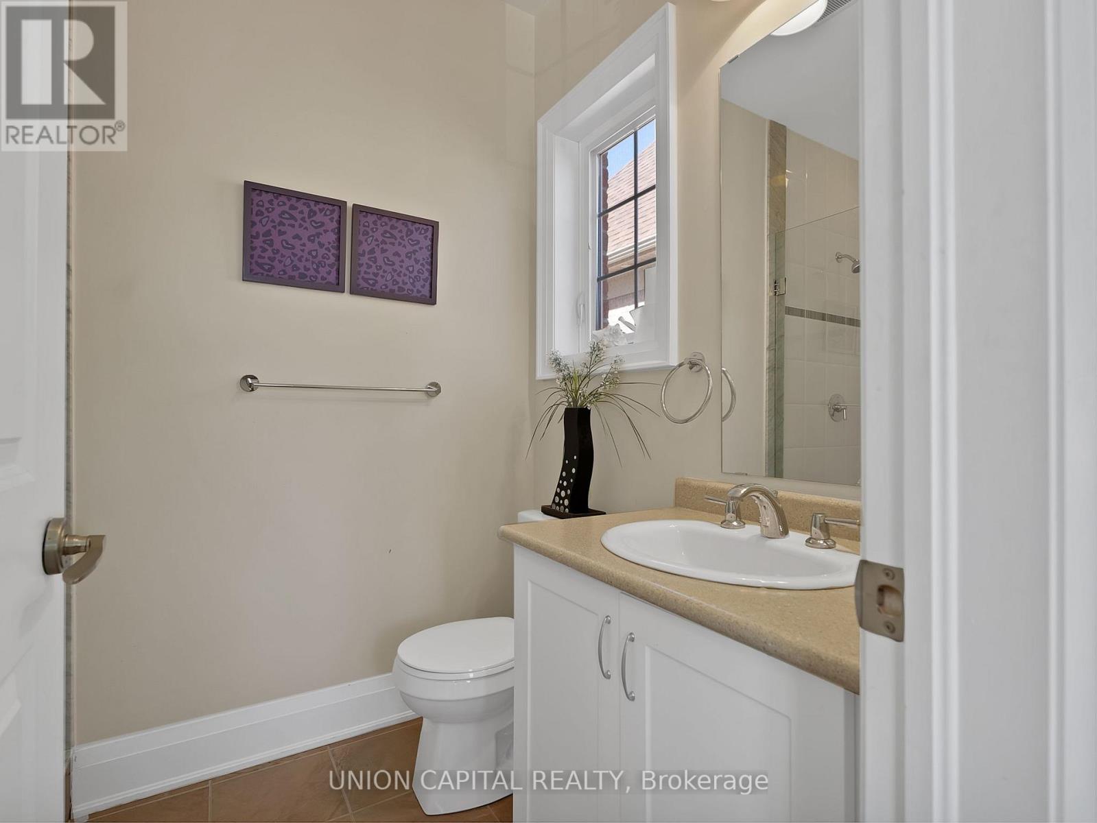 7 Legendary Circle, Brampton, Ontario  L6Y 0R9 - Photo 18 - W12296394