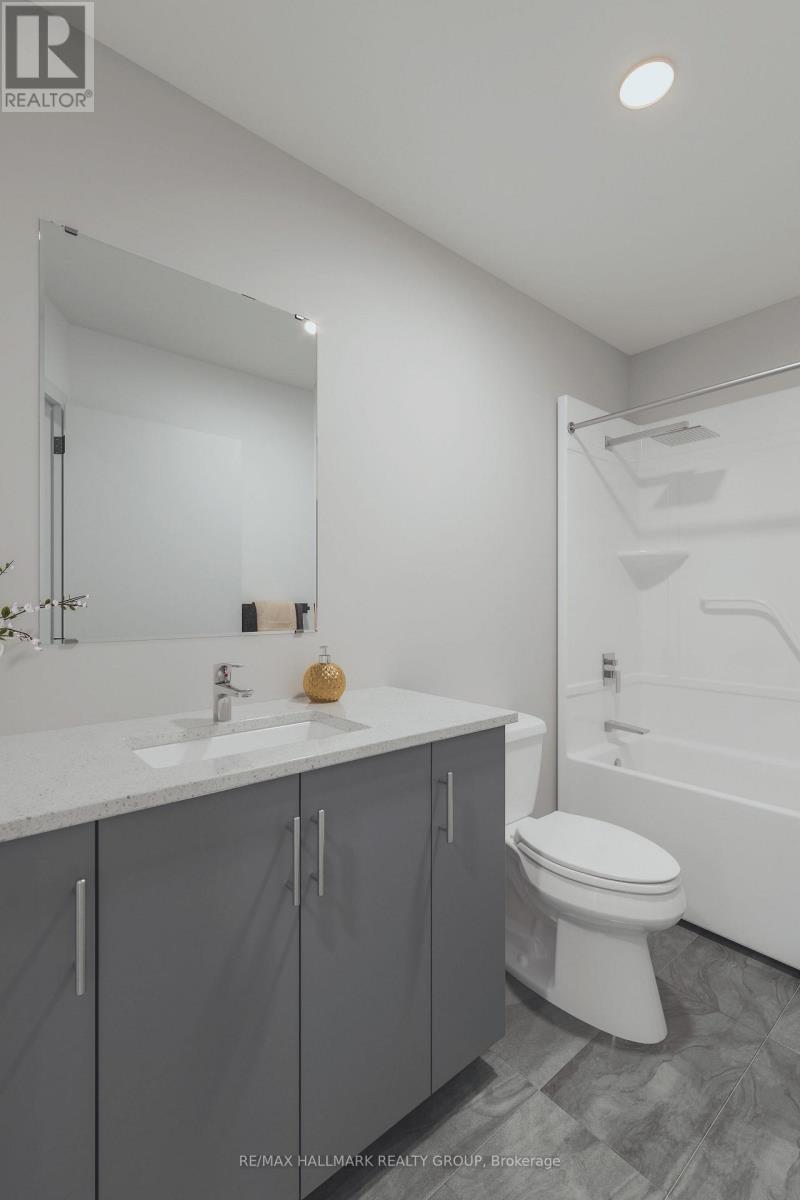 406 - 353 Gardner Street, Ottawa, Ontario  K1L 7V8 - Photo 2 - X12296428
