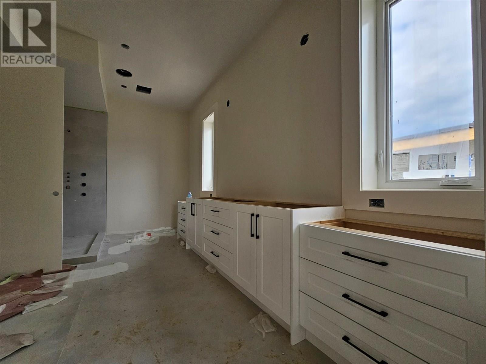 1122 Carnoustie Drive, Kelowna, British Columbia  V1P 0A3 - Photo 10 - 10329424