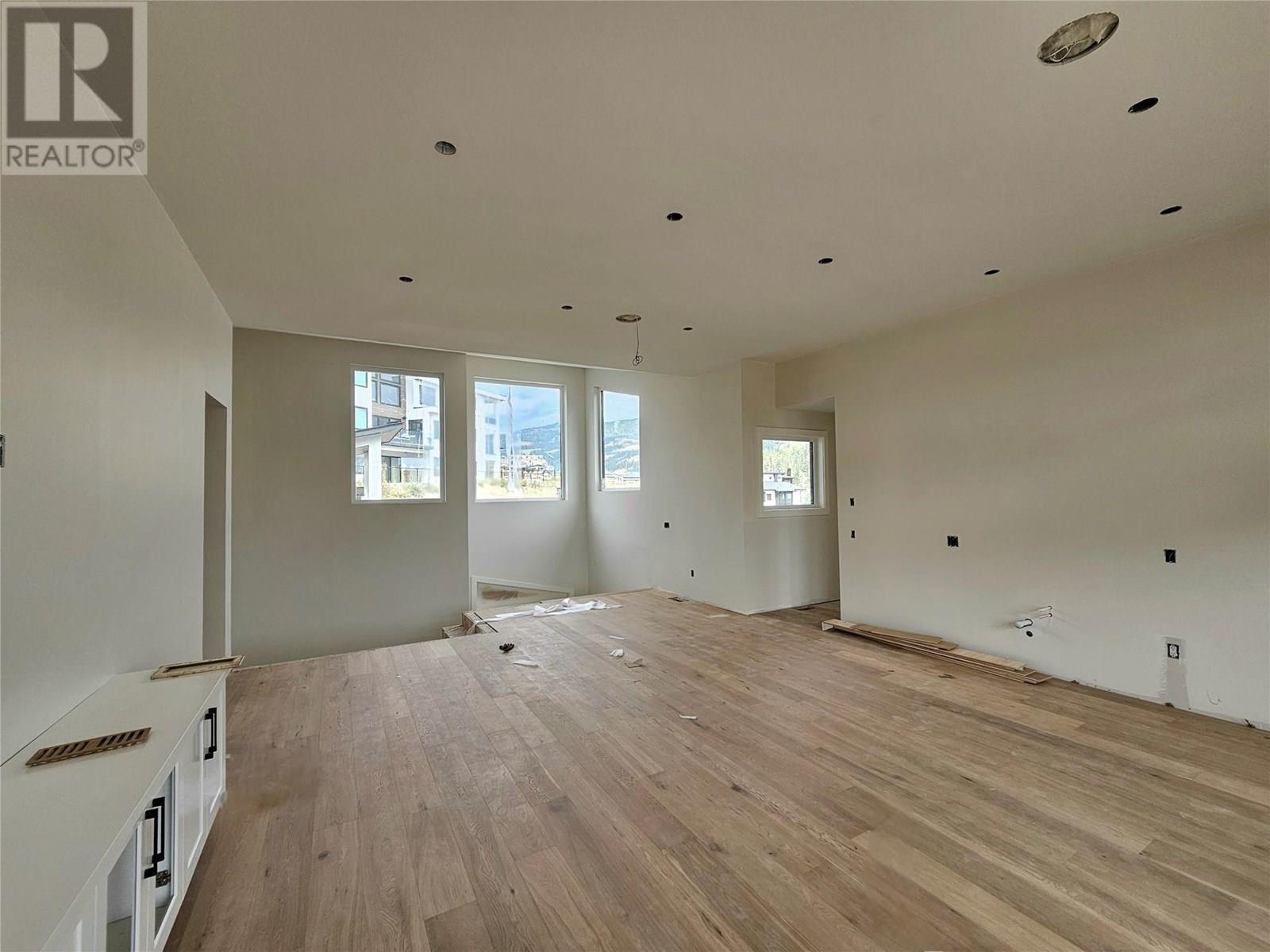 1122 Carnoustie Drive, Kelowna, British Columbia  V1P 0A3 - Photo 14 - 10329424