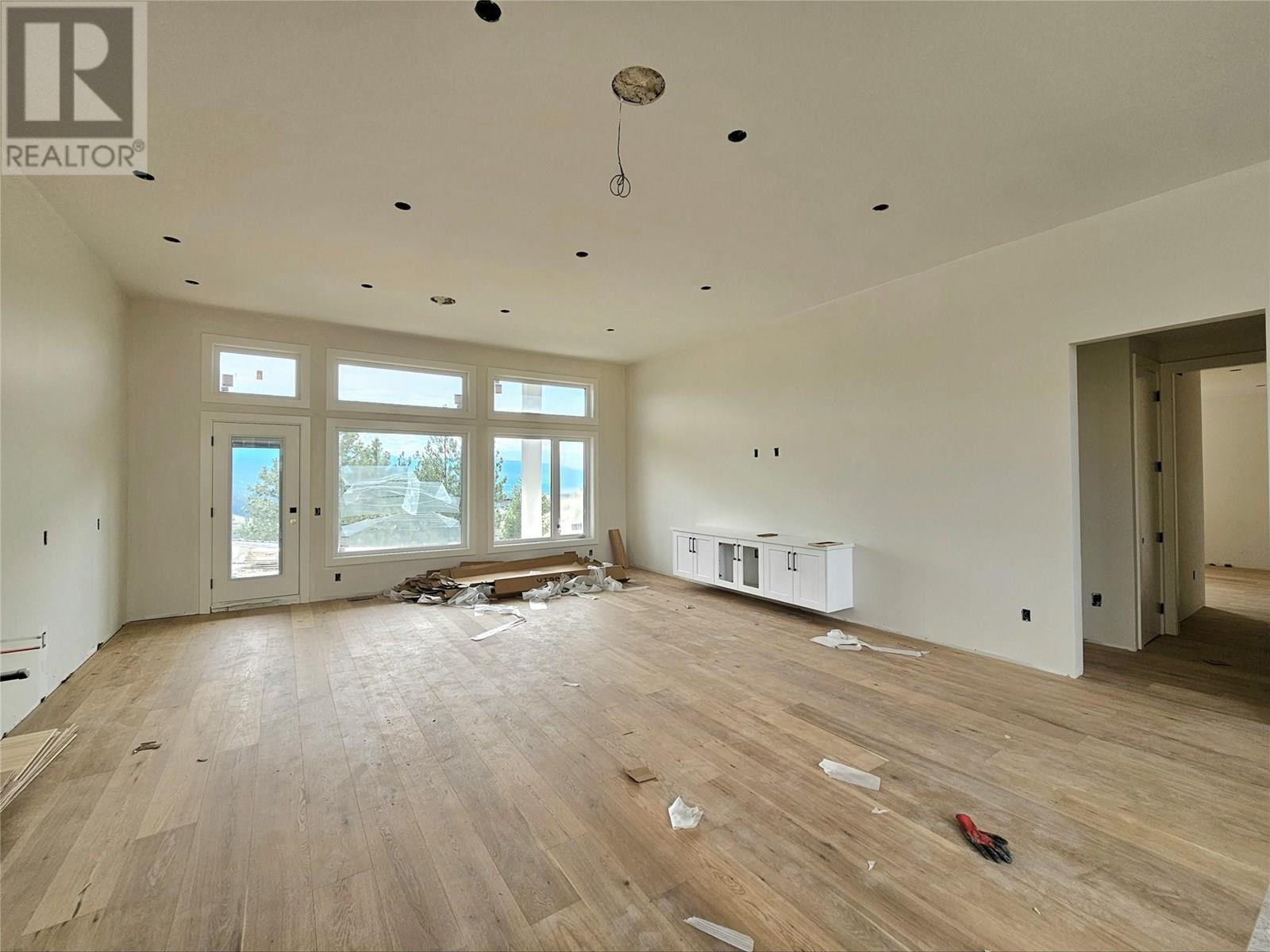 1122 Carnoustie Drive, Kelowna, British Columbia  V1P 0A3 - Photo 12 - 10329424