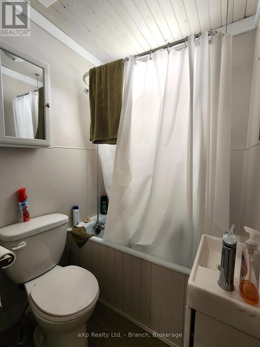 35 Main Street, Kirkland Lake, Ontario  P2N 3E2 - Photo 10 - T12296466