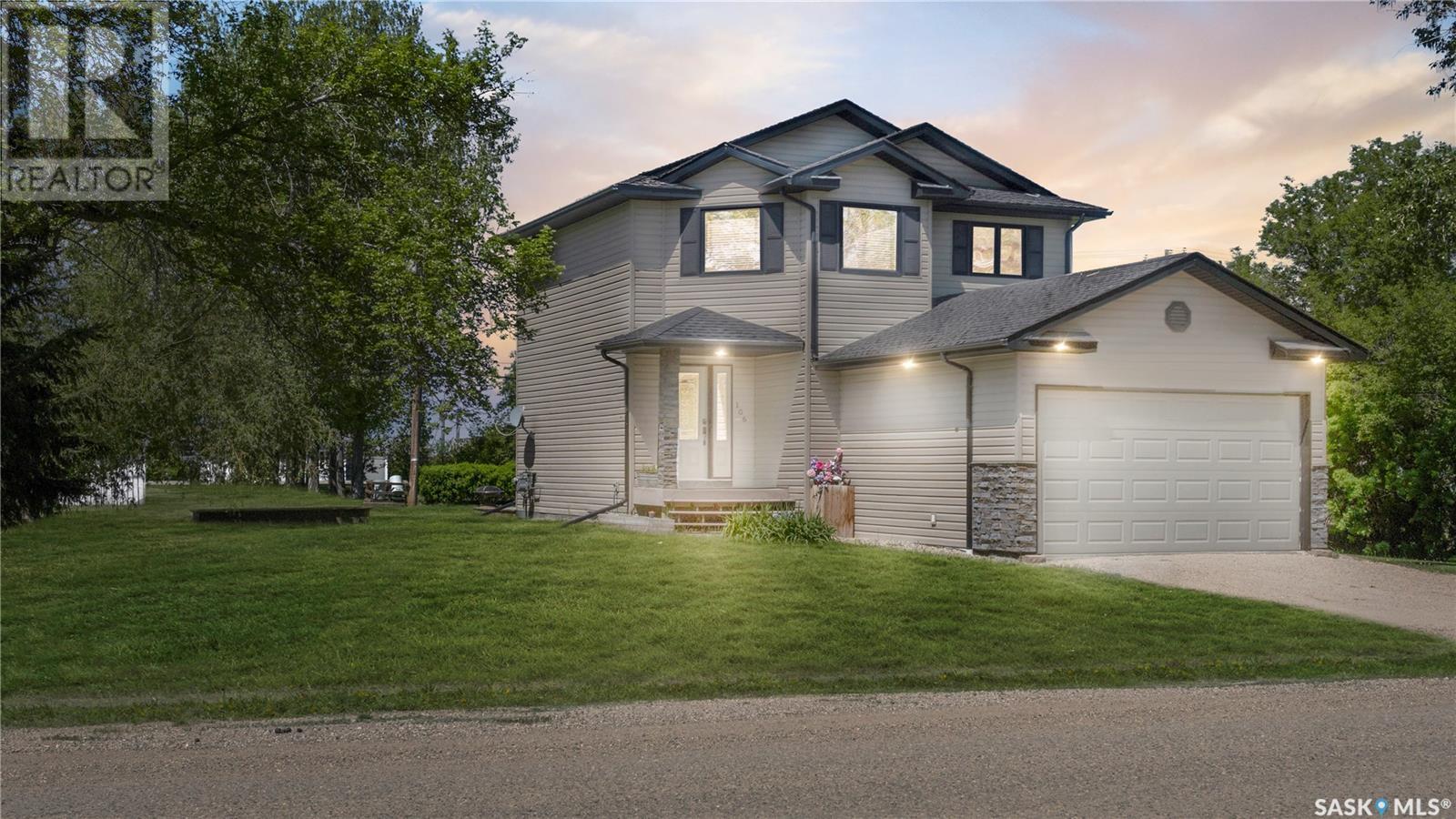 106 2nd AVENUE N, lucky lake, Saskatchewan
