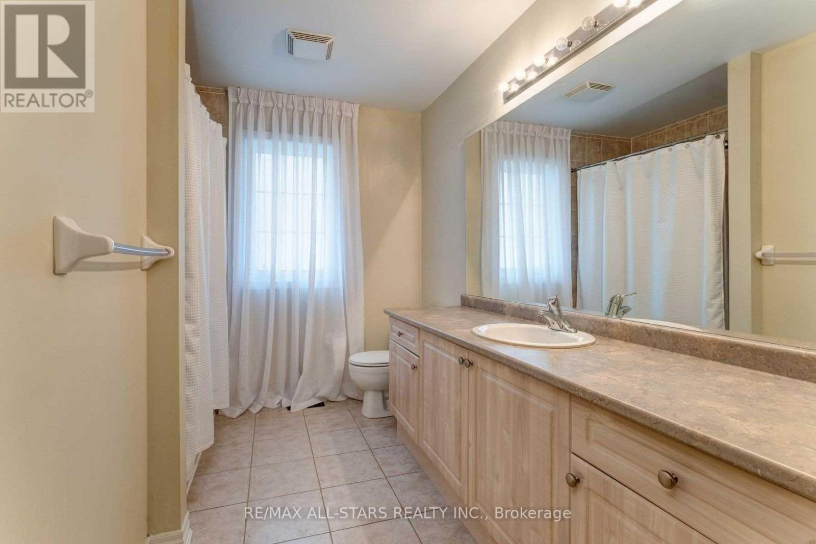18 Orr Farm Road, Markham, Ontario  L6C 0A3 - Photo 30 - N12296463