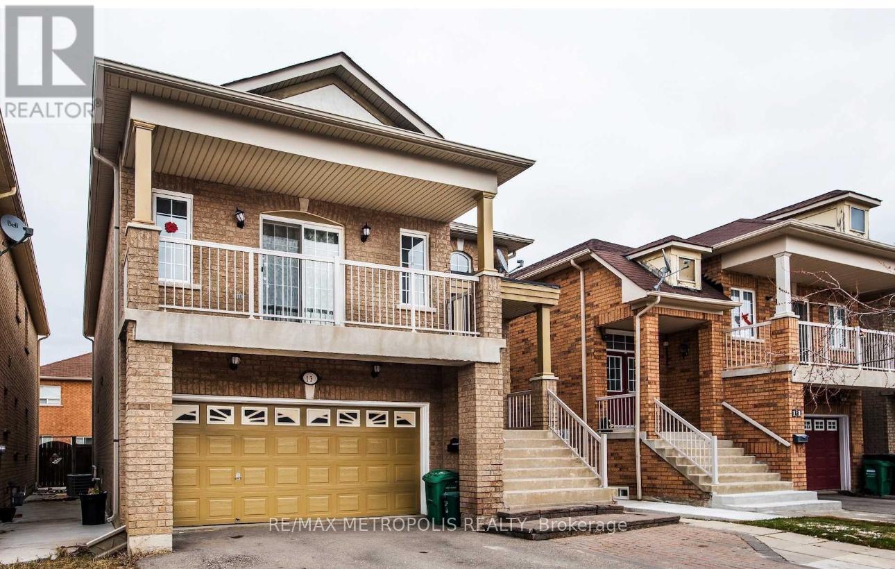 Upper - 13 Savita Road, Brampton, Ontario  L7A 3T2 - Photo 2 - W12296496