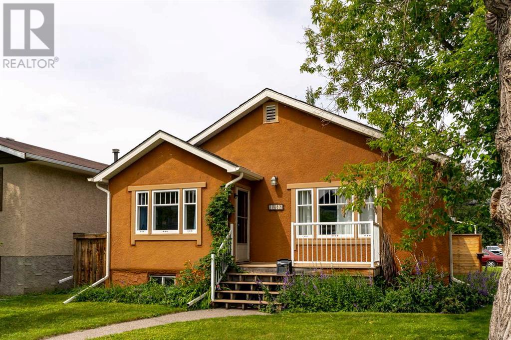 Property at 1404 18 Avenue NW image 2